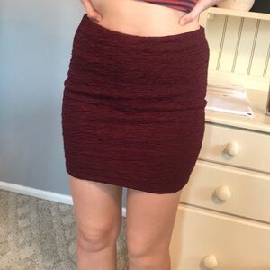 Forever21 burgundy bodycon skirt, Size M